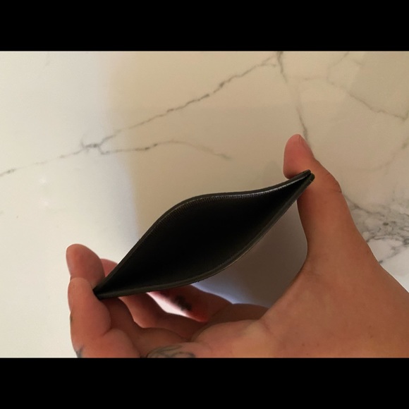 White House Black Market Card Case - Picture 3 of 4